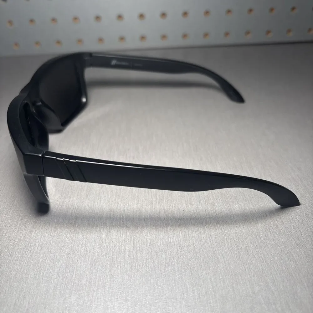 Blenders Black Tundra Polarized Sunglasses CAT.3 Shades